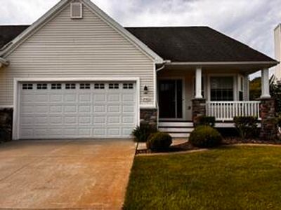 4583 Devon Dr
