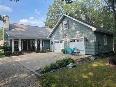 31 Robin Ln