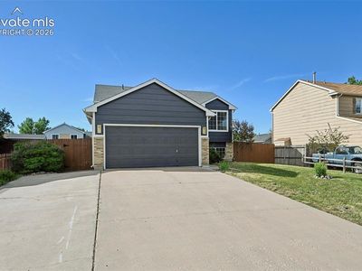 858 Marshall Dr