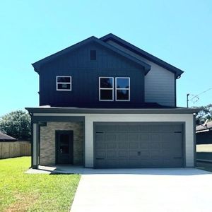 1214 Macarthur Dr