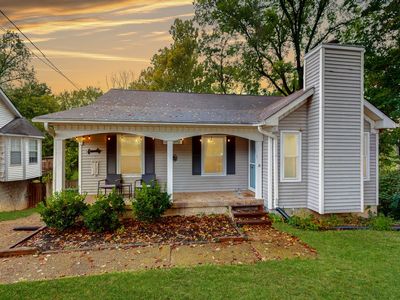 613 Cedarhill Ct