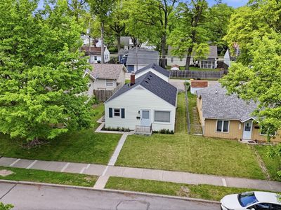 2415 Glenwood Ave