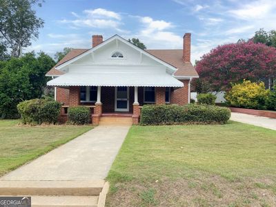 304 Forsyth St