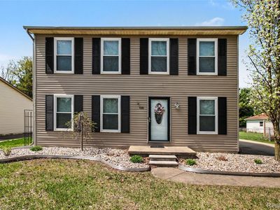 920 Meadowlark Ln