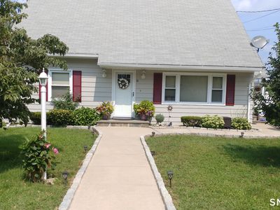 11 Cribbins Avenue