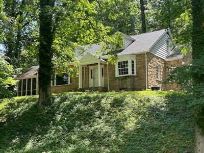 2003 Washington Blvd