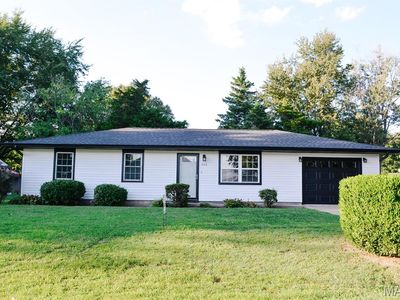 406 Bell Ln