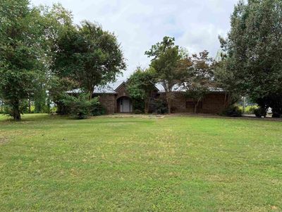 24 Mountain Air Dr