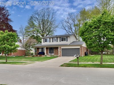 5443 English Dr