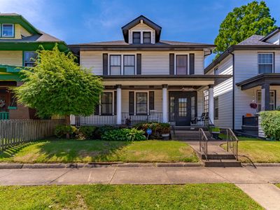 905 E Blackford Ave