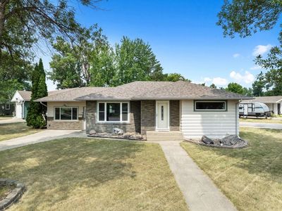 506 18th Ave SW