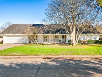 405 Windermere Blvd