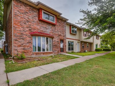 34 E Mountain Ln