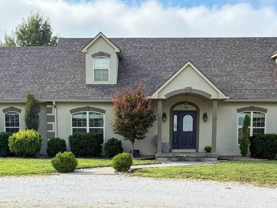 Property at 1715 W 7th St, Chanute, KS