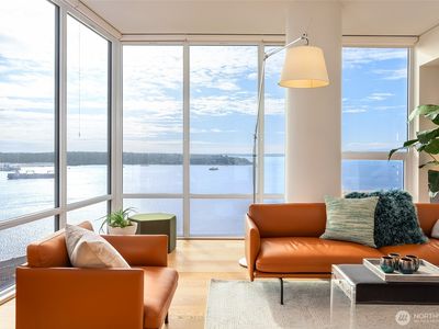 121 Stewart Street #2505