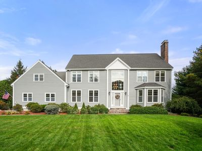 9 Fieldstone Dr
