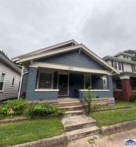 103 S 19th St