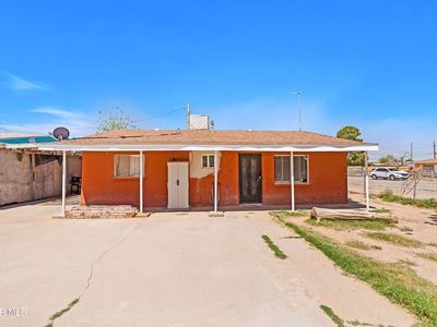 880 Delhi Dr