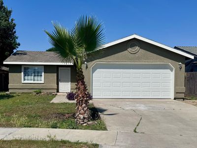 Property at 1863 Grapewood St, Tulare, CA