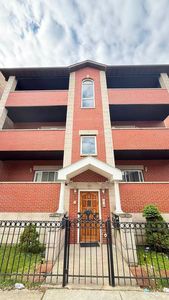 705 W 31st St APT 2W