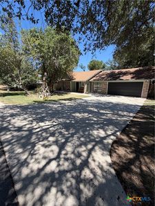 3020 Oakwood Dr