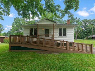 2045 Overland Ave NE