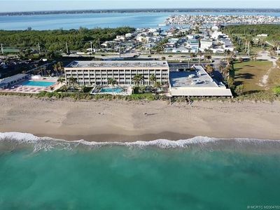 9800 S Ocean Dr APT 211