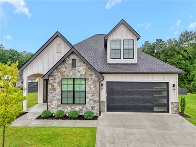 101 Pine Hill Way