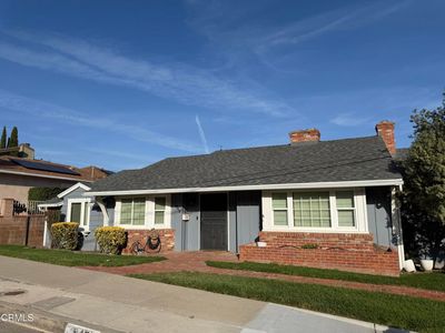 942 Loma Vista Pl