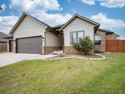 8917 E Brian Ln