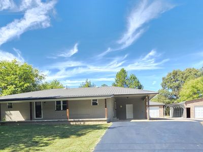 6059 Us Highway 60 W