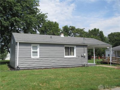 104 W 33rd St