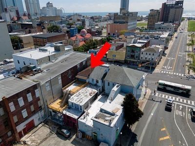 1637 Atlantic Ave