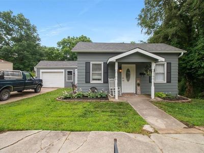 615 Highland Ave