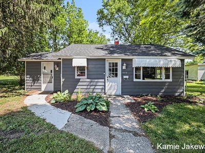 Property at 1012 Masonic Ave, Belding, MI