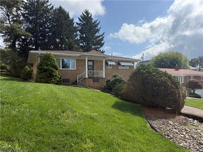 Property at 160 Pembroke Rd, Steubenville, OH