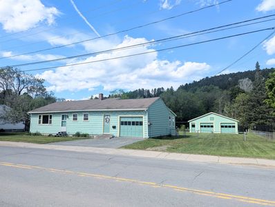 391 Concord Avenue