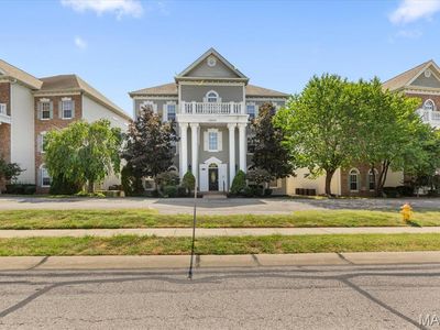 1433 Heritage Lndg APT 300