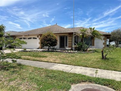 10738 Lazy Lake Dr
