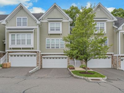 53 Lawrence Avenue #53