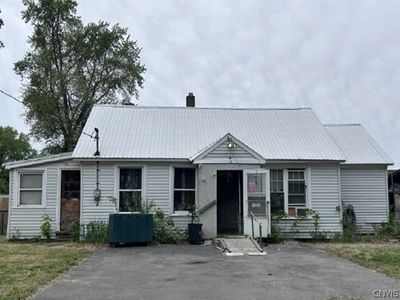 13 Mosher Ln