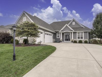 W198N5686 Powell DRIVE