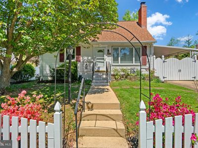 1007 Helena Dr