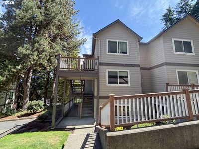 20130 Larkspur Ln APT 95