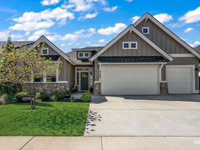 4205 W Silver River St