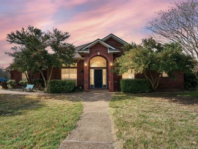 710 Gibraltar Ln