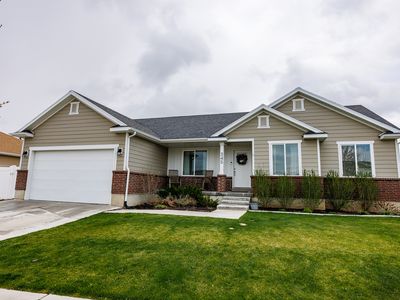 345 W Royal Land Dr N