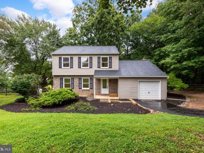 2067 Fawn Ln