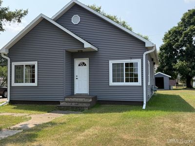 1228 Stockbridge Ave