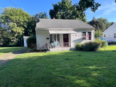 1721 Fairmount Pkwy